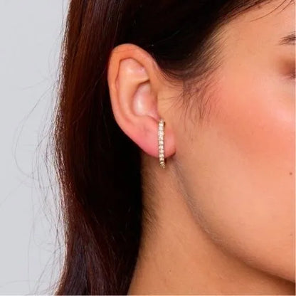 boucles d'oreille Dhalia portées